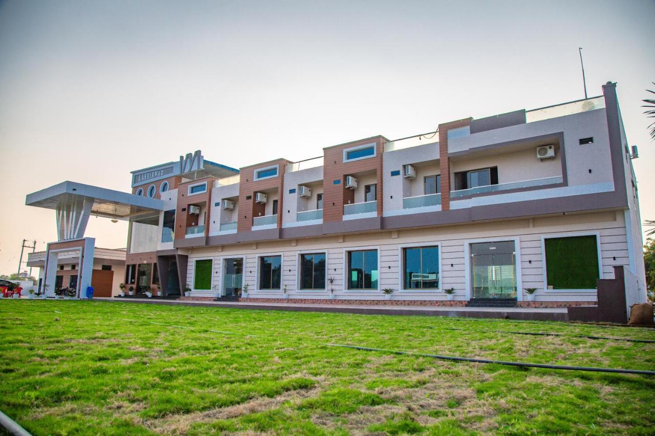 Aashirwad Hotels & Resort Shamgarh Kültér fotó