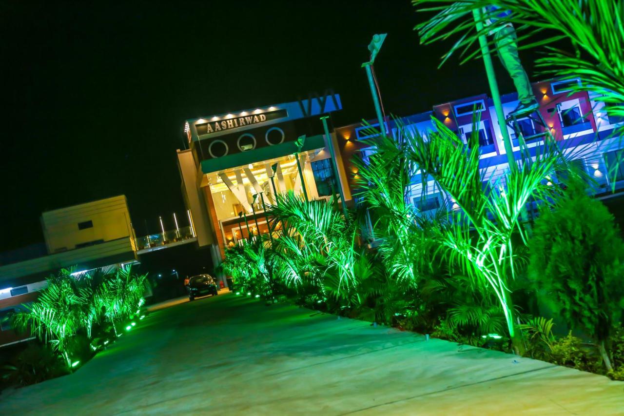 Aashirwad Hotels & Resort Shamgarh Kültér fotó