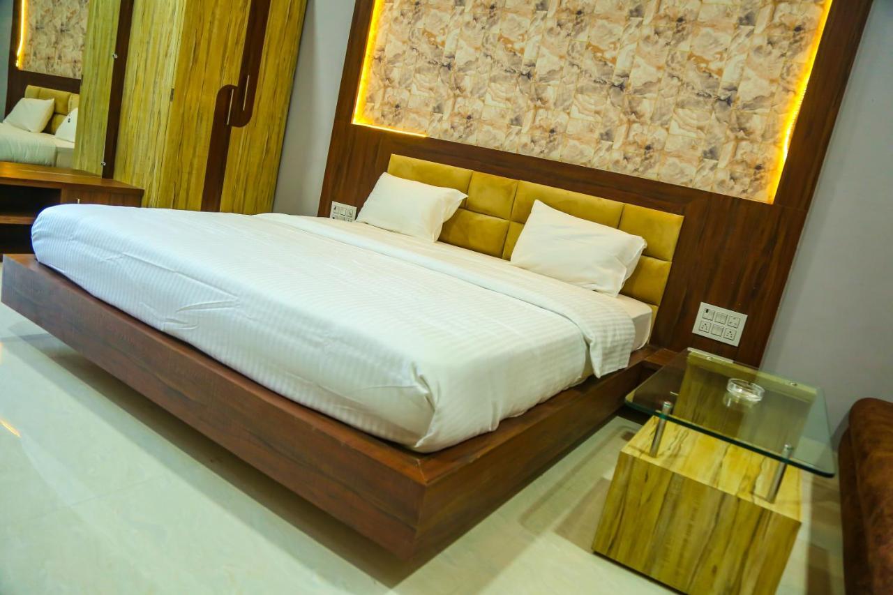 Aashirwad Hotels & Resort Shamgarh Kültér fotó