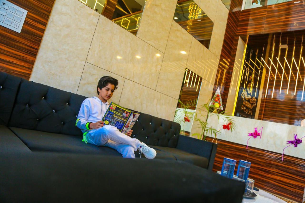 Aashirwad Hotels & Resort Shamgarh Kültér fotó